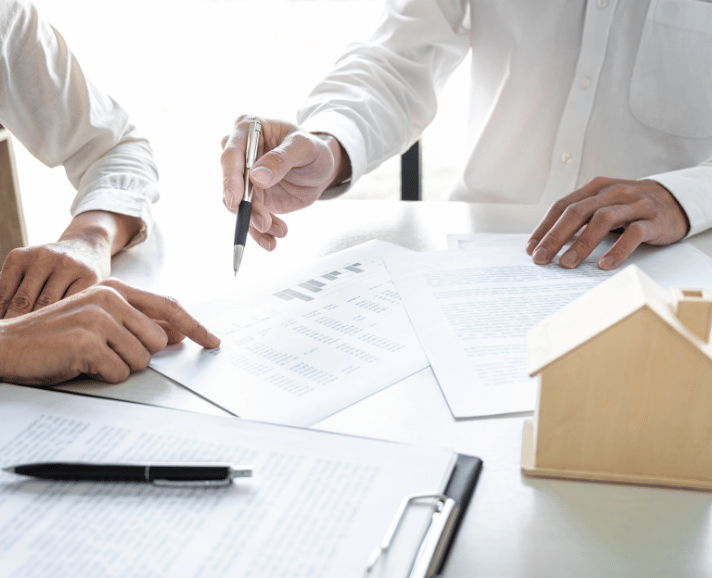 Unicorn Soft Labs App Features for Real Estate Agency member signing in papers